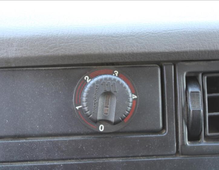 Volkswagen Caravelle 2