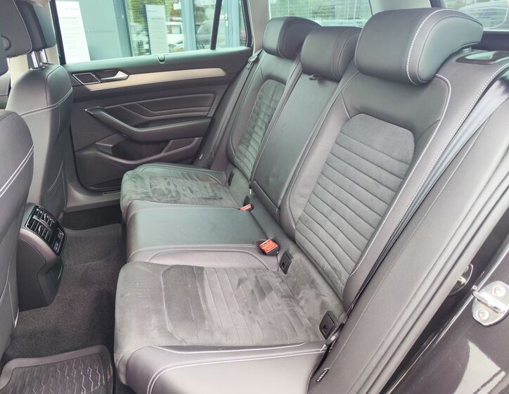 Volkswagen Passat 16