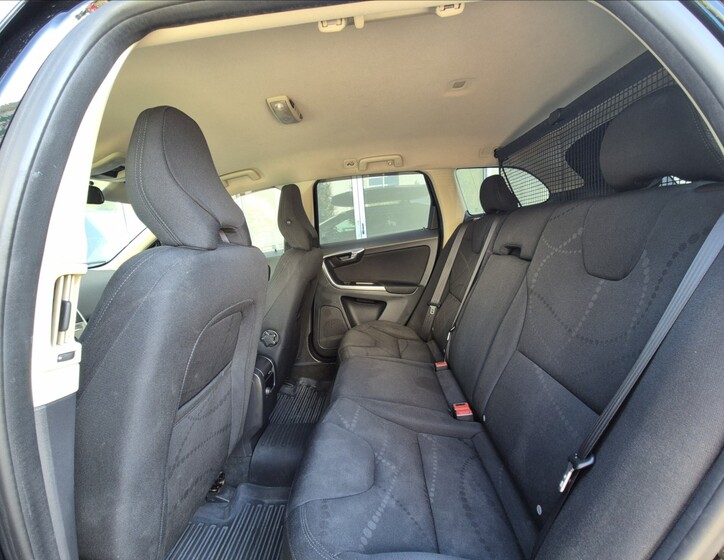 Volvo XC60 10