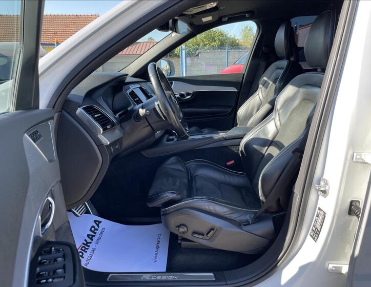 Volvo XC90 24