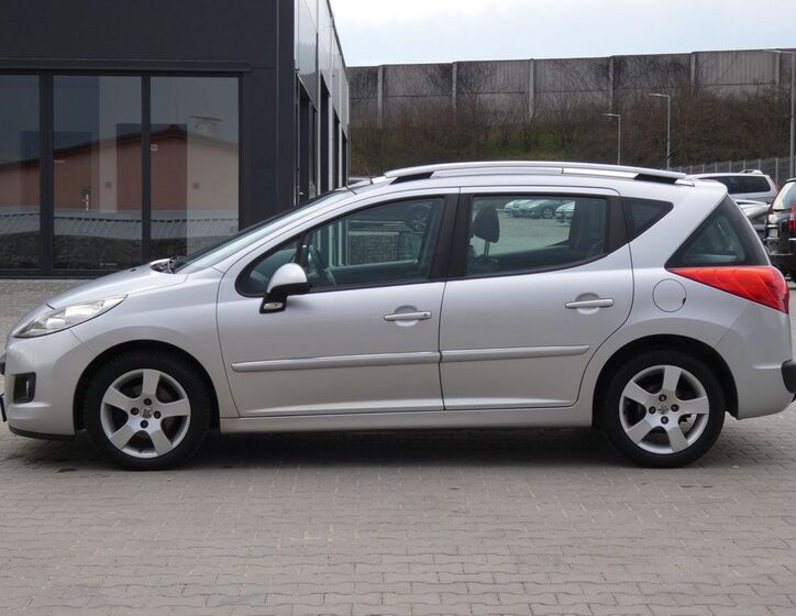 Peugeot 207 4