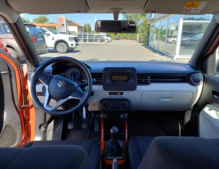 Suzuki Ignis 10