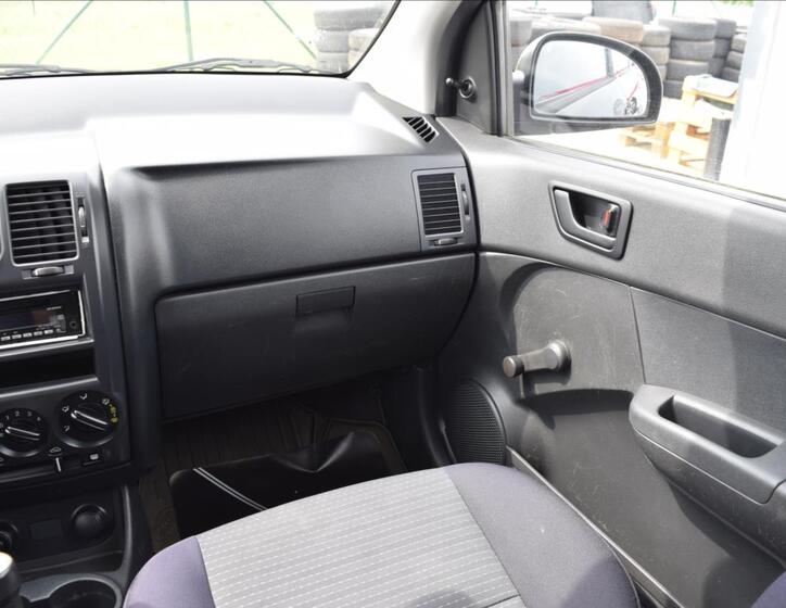 Hyundai Getz 27