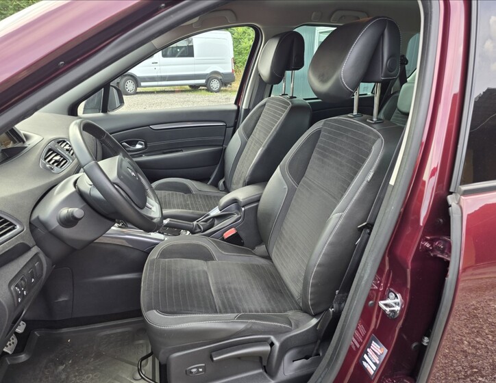 Renault Scénic 9