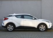 Toyota C-HR 4
