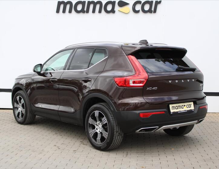 Volvo XC40 5