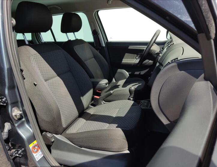 Škoda Fabia 15