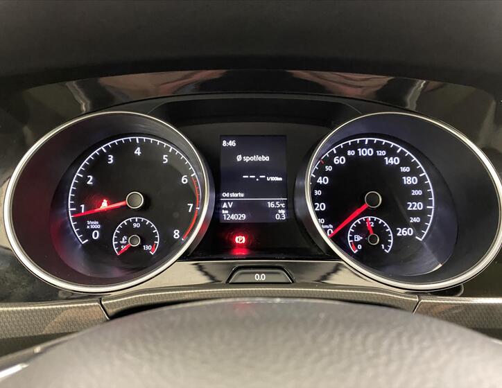 Volkswagen Touran 12