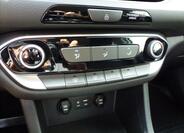 Hyundai i30 33