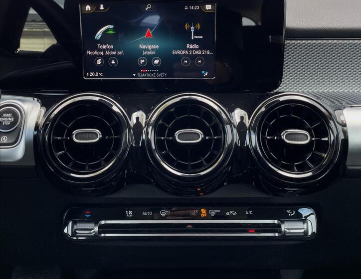 Mercedes-Benz GLB 15