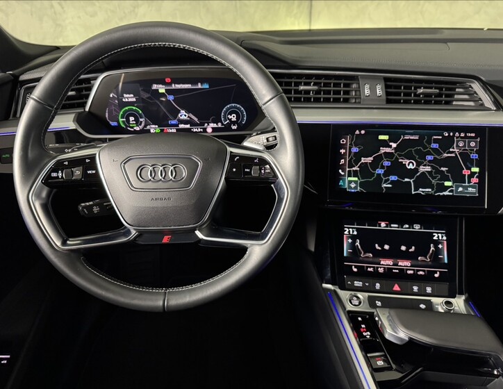 Audi e-tron 49