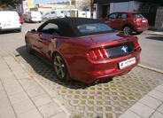 Ford Mustang 4