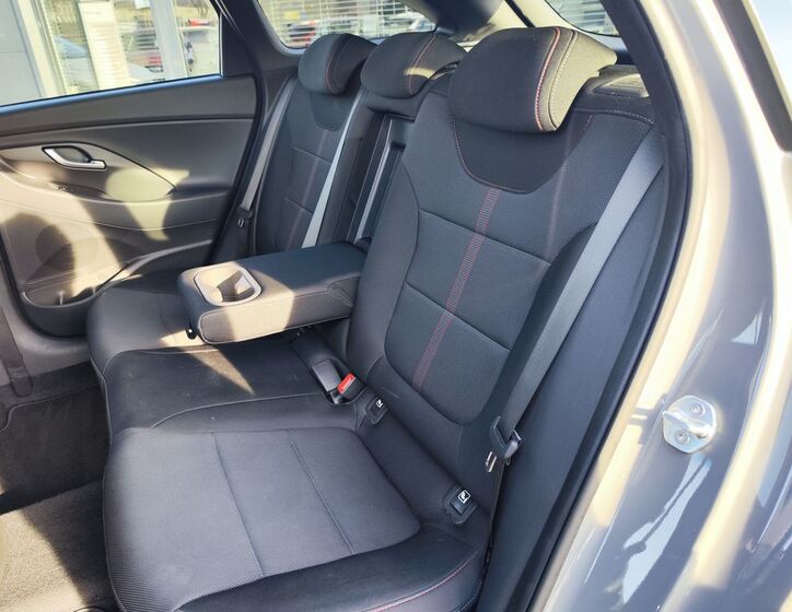 Hyundai i30 11