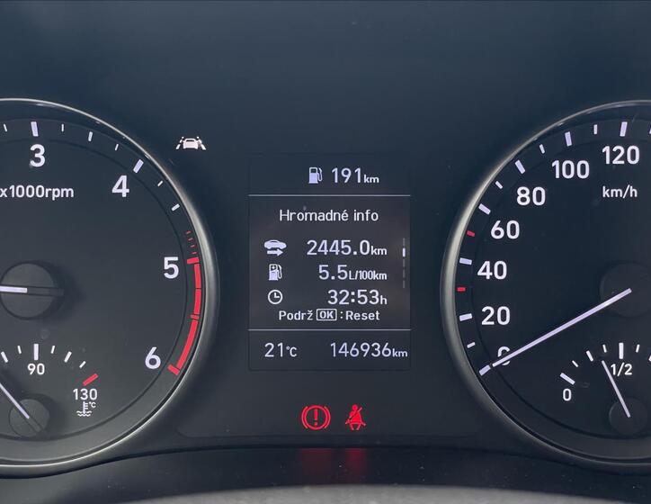 Hyundai i30 10