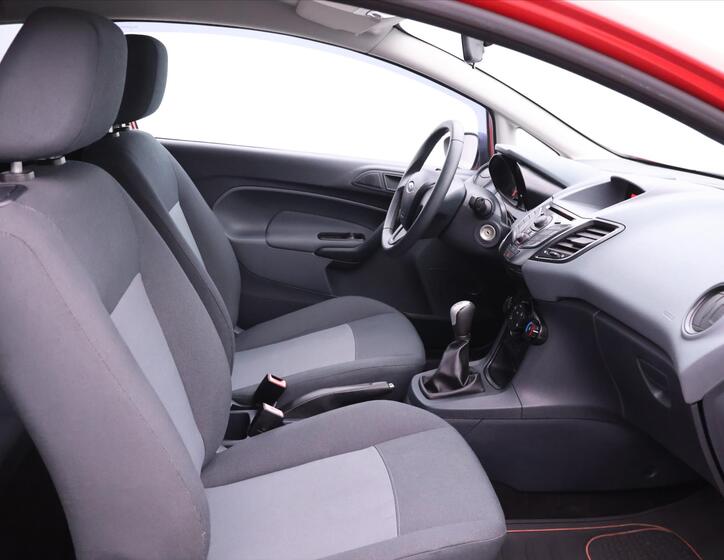 Ford Fiesta 11