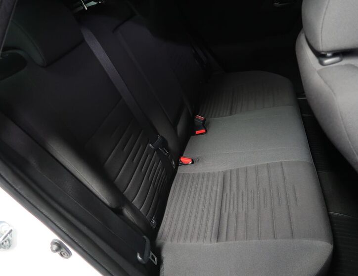Toyota Auris 12