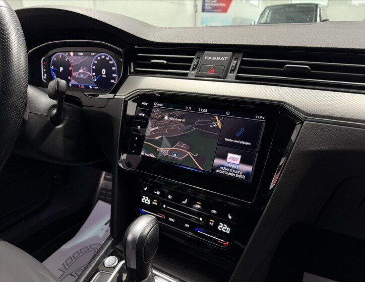 Volkswagen Passat 18