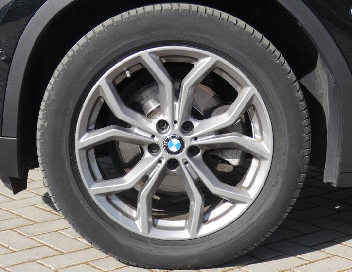 BMW X3 25