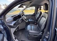 Ford Tourneo Custom 18