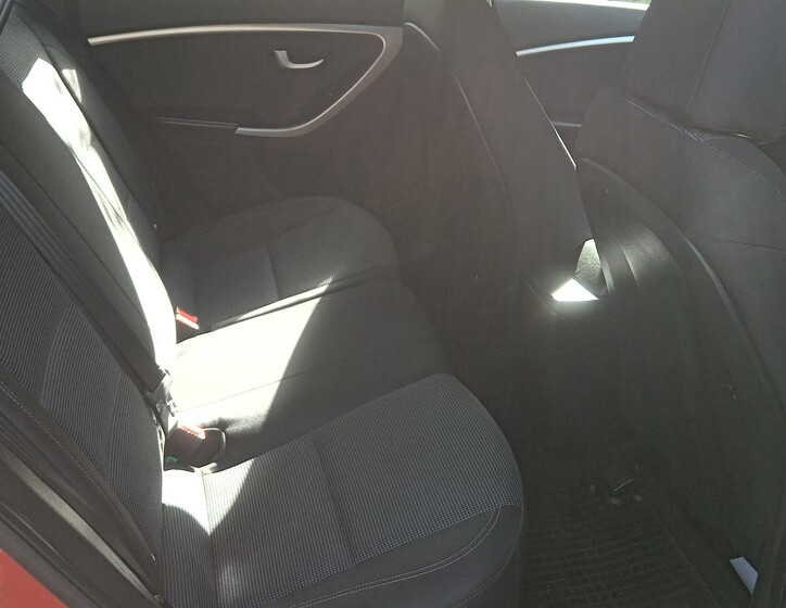 Hyundai i30 8