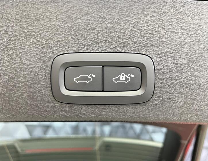 Volvo XC40 28