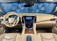 Cadillac Escalade 10