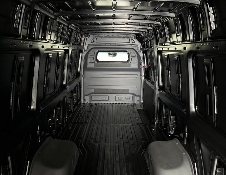 Mercedes-Benz Sprinter 22