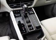 Porsche Macan 14