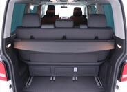 Volkswagen Multivan 10