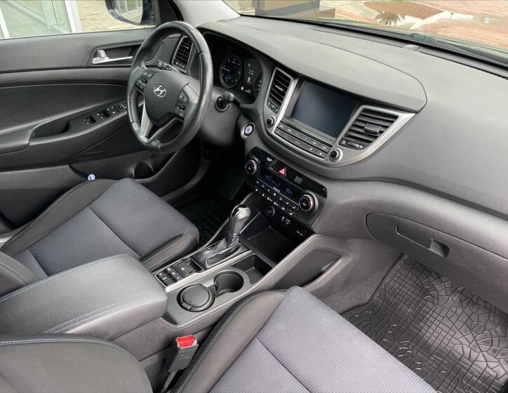 Hyundai Tucson 7