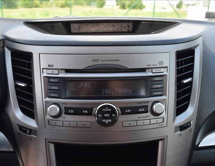 Subaru Legacy 37