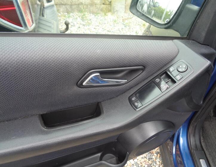 Mercedes-Benz Třídy A 12