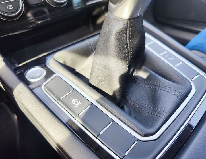 Volkswagen Passat 24