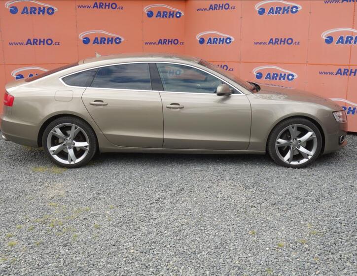 Audi A5 8