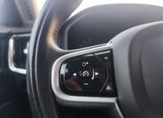 Volvo V90 28