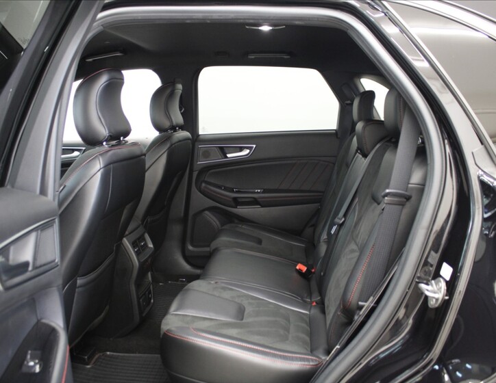 Ford Edge 7
