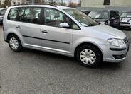 Volkswagen Touran 12