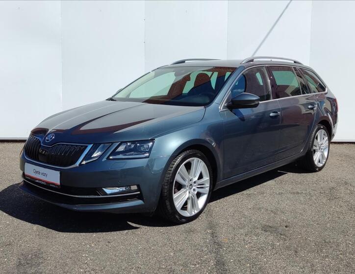 Škoda Octavia 1