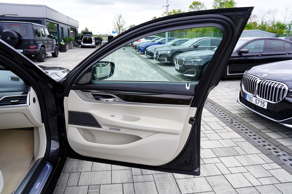 BMW Řada 7