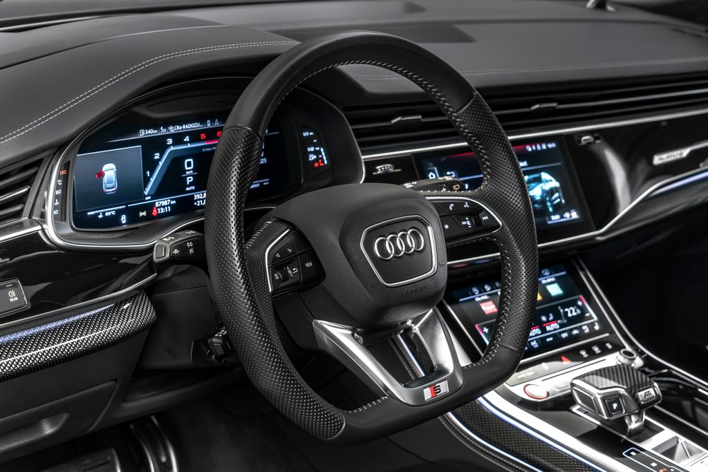 Audi SQ8