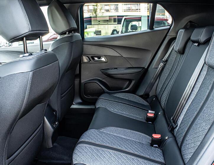 Peugeot 2008 19