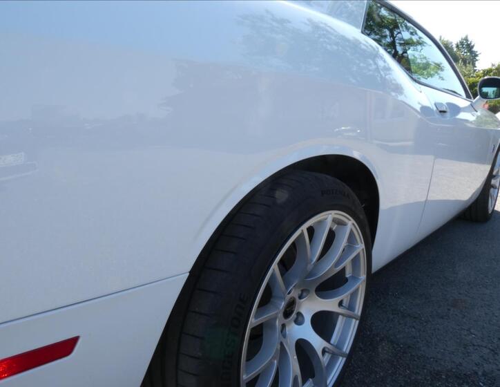 Dodge Challenger 14