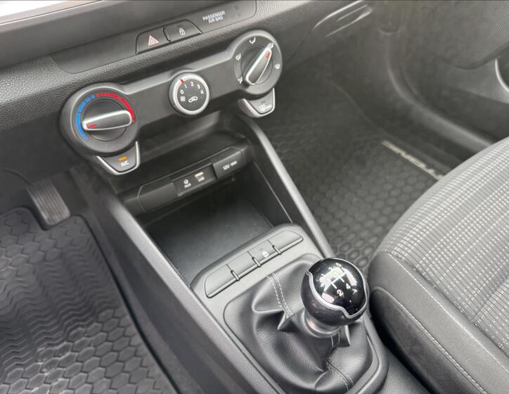 KIA Stonic 15