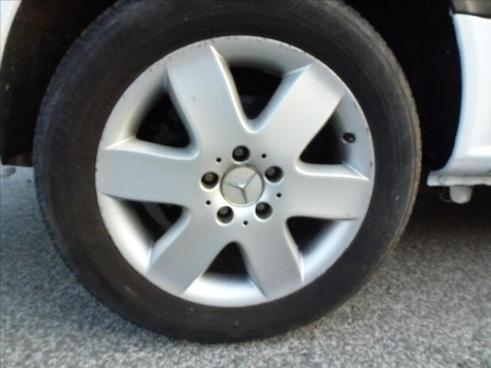 Mercedes-Benz Vito 45
