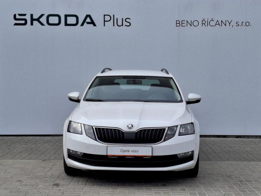 Škoda Octavia 4