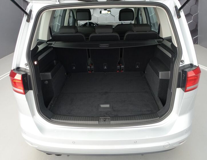 Volkswagen Touran 33