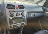 Volkswagen Touran 13
