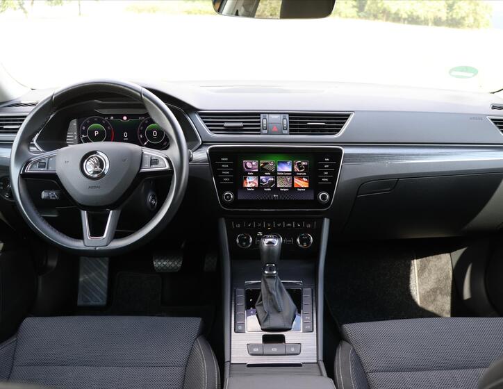 Škoda Superb 37