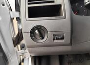 Volkswagen Caravelle 17
