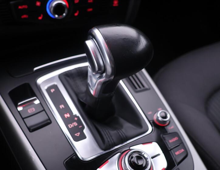 Audi A4 32